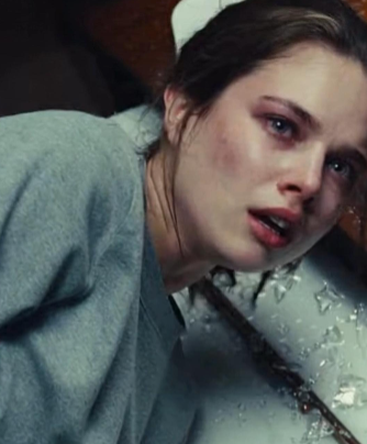 She Made Her Pregnant Daughter-in-Law Scrub the Floors for Four Hours. Then She Shoved Her Into a Pile of Glass.This shocked everyone…